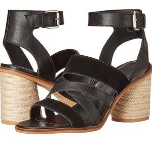 Frye & CO. Ankle Strap Leiah Heeled Sandals in Black